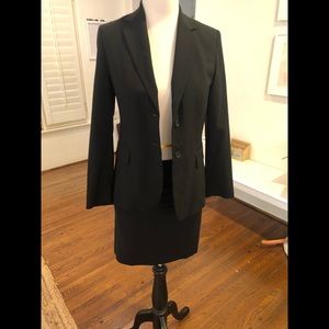 Banana Republic 2p jacket with 4p skirt BLACK